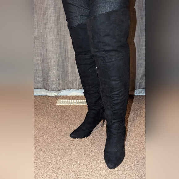 Black knee high boots Size 8 - Picture 4 of 4